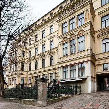 Kalnina Quiet Apartment In City Center Riga Exterior foto
